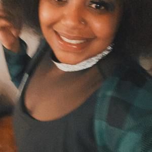 Meet your Posher, Janera